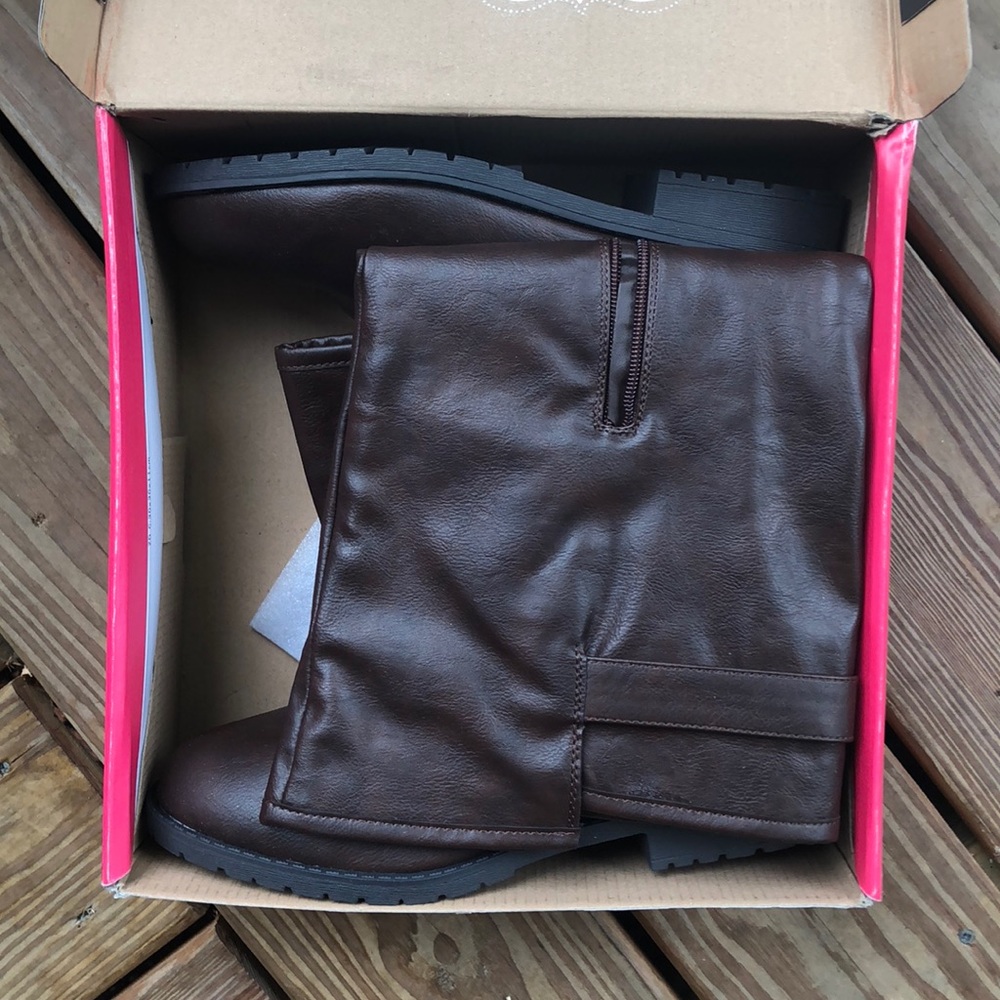 NWT Brown Tall Boots